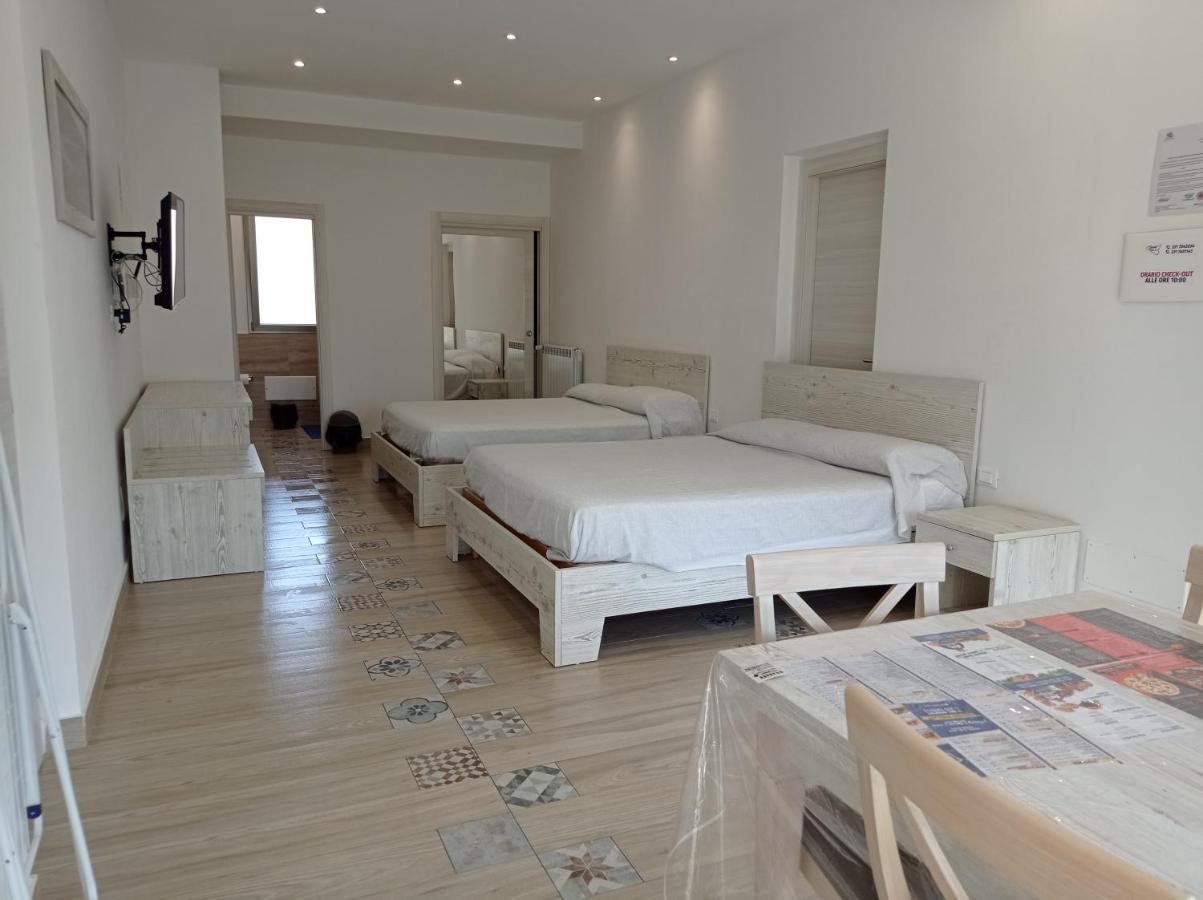 Sicily Rooms Appartamenti Carini Eksteriør bilde