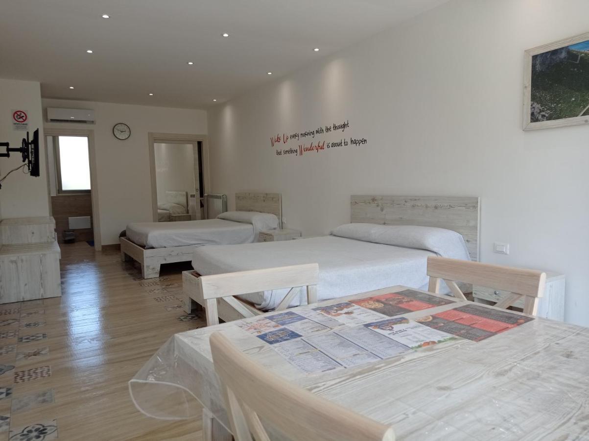 Sicily Rooms Appartamenti Carini Rom bilde
