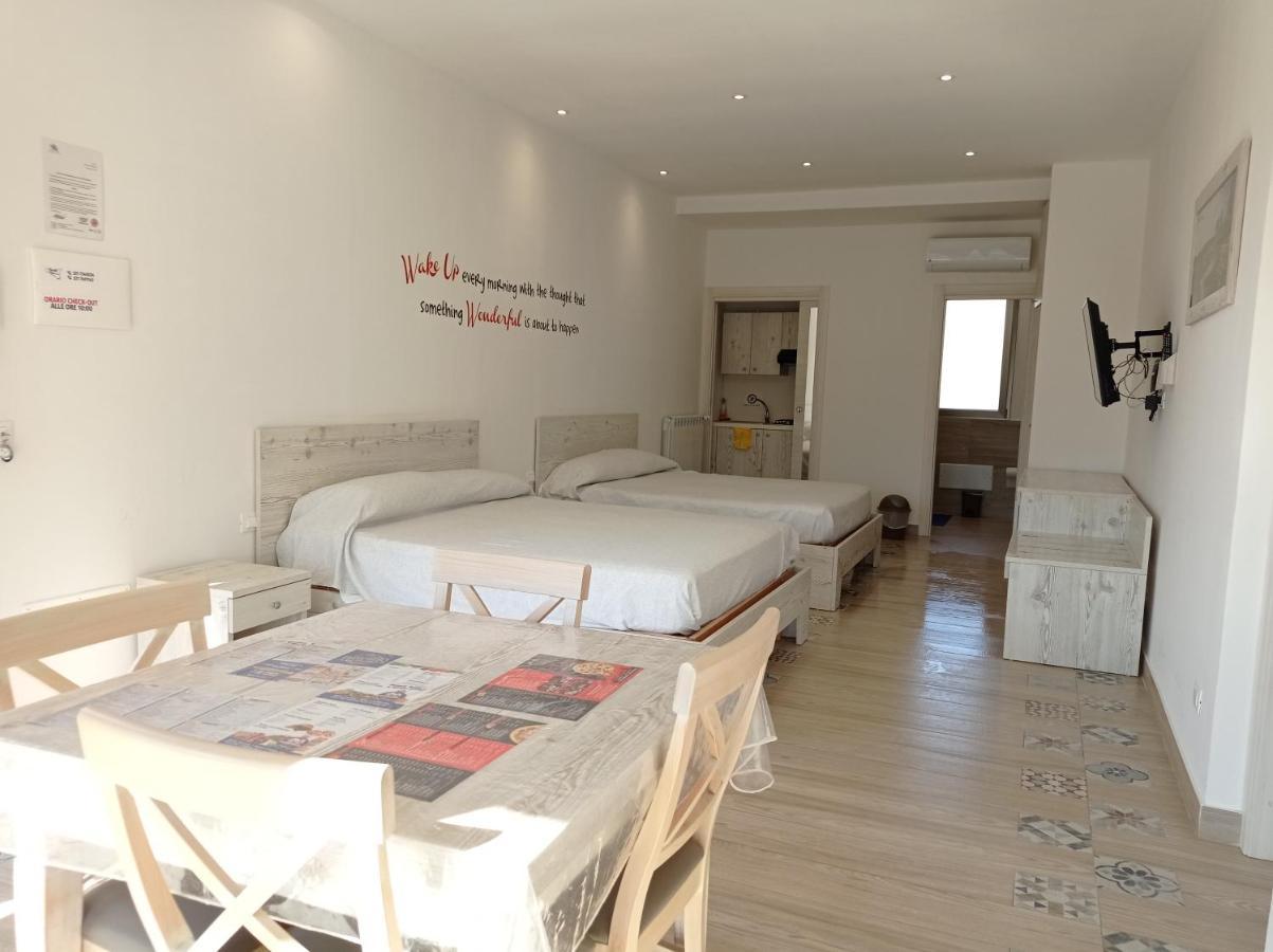Sicily Rooms Appartamenti Carini Eksteriør bilde